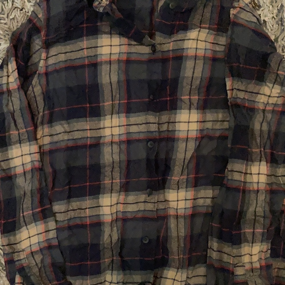 Uniqlo button up - Picture 2 of 6
